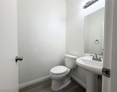 8164 Shellstone Avenue - Photo Thumbnail 6