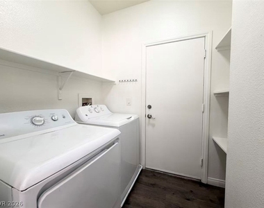 8164 Shellstone Avenue - Photo Thumbnail 14