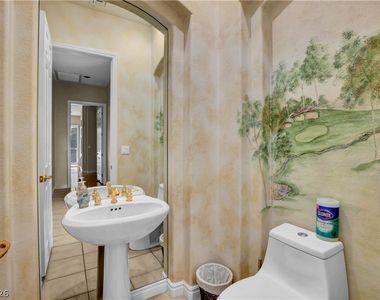 9101 Crystal Lake Court - Photo Thumbnail 25