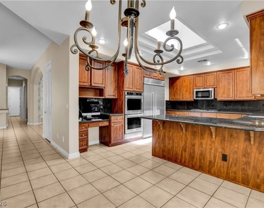 9101 Crystal Lake Court - Photo Thumbnail 22