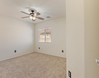 11204 Robin Park Avenue - Photo Thumbnail 8