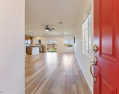 11204 Robin Park Avenue - Photo Thumbnail 1