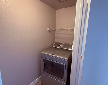 2300 E Silverado Ranch Boulevard - Photo Thumbnail 17