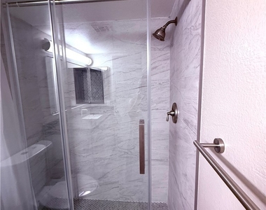 2300 E Silverado Ranch Boulevard - Photo Thumbnail 14