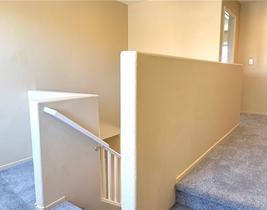 1013 Shades End Avenue - Photo Thumbnail 17