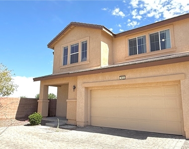 1013 Shades End Avenue - Photo Thumbnail 2