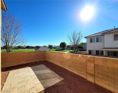 1013 Shades End Avenue - Photo Thumbnail 39