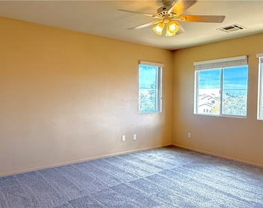 1013 Shades End Avenue - Photo Thumbnail 21