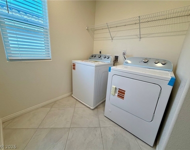 10828 Montana Blanca Avenue - Photo Thumbnail 10