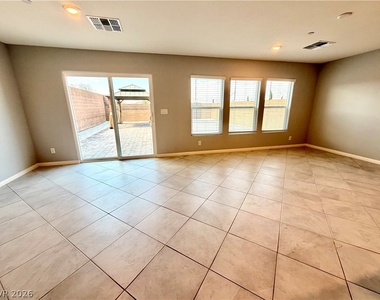 10828 Montana Blanca Avenue - Photo Thumbnail 5