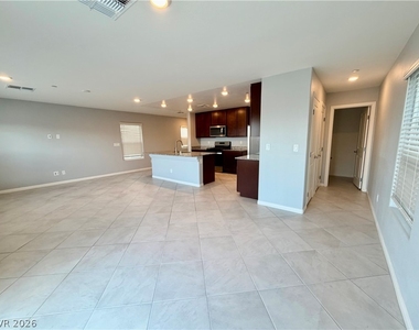 10828 Montana Blanca Avenue - Photo Thumbnail 4