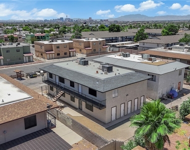 3432 Aristos Avenue - Photo Thumbnail 22