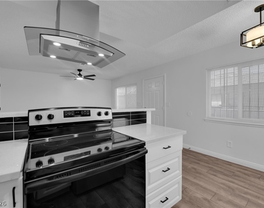 3432 Aristos Avenue - Photo Thumbnail 4