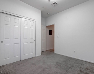 1846 Scimitar Drive - Photo Thumbnail 11