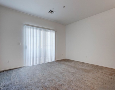 1846 Scimitar Drive - Photo Thumbnail 18