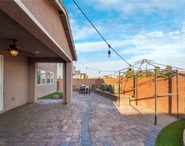 6462 Estrella Hills Avenue - Photo Thumbnail 29