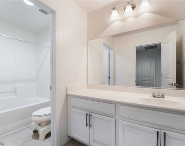 6462 Estrella Hills Avenue - Photo Thumbnail 24