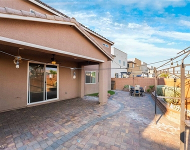 6462 Estrella Hills Avenue - Photo Thumbnail 30