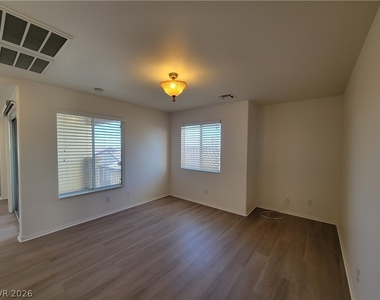 1063 Garden Cress Court - Photo Thumbnail 28