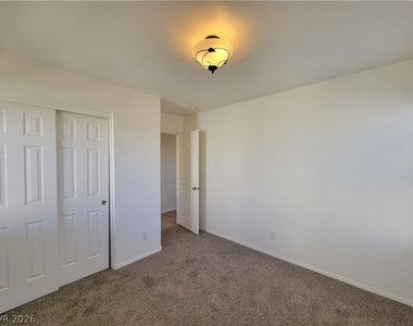 1063 Garden Cress Court - Photo Thumbnail 17