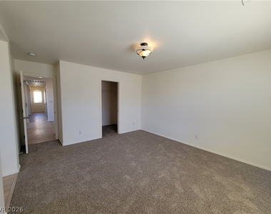 1063 Garden Cress Court - Photo Thumbnail 16