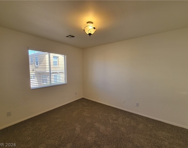1063 Garden Cress Court - Photo Thumbnail 25