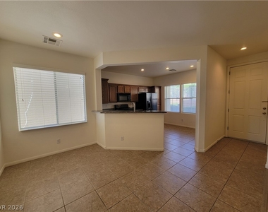 1063 Garden Cress Court - Photo Thumbnail 8