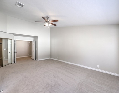 10024 Sail Landing Court - Photo Thumbnail 22