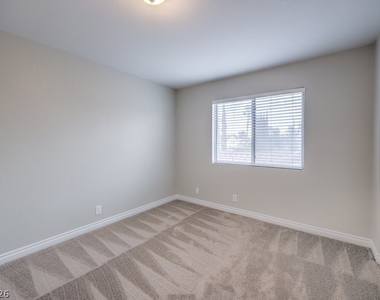 10024 Sail Landing Court - Photo Thumbnail 33
