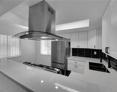 3432 Aristos Avenue - Photo Thumbnail 5
