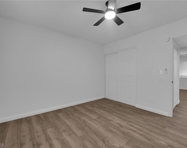 3432 Aristos Avenue - Photo Thumbnail 10