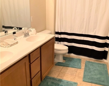254 Botanic Gardens Drive - Photo Thumbnail 10