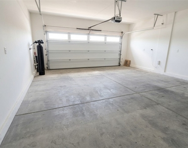 1180 Pitaya Court - Photo Thumbnail 16