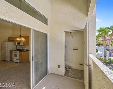 3540 Cactus Shadow Street - Photo Thumbnail 9