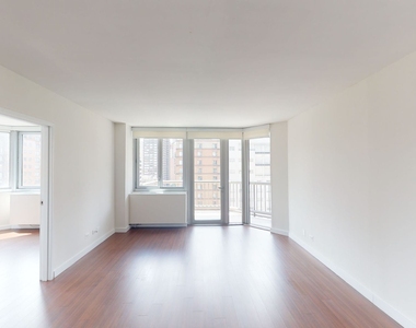 401 E 34th St - Photo Thumbnail 3