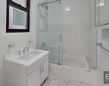156 East 37th Street - Photo Thumbnail 5