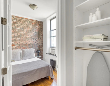 60 Avenue B  - Photo Thumbnail 4