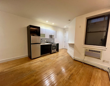 252 Schenectady Avenue - Photo Thumbnail 2