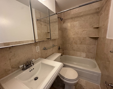 416 East 13th Street - Photo Thumbnail 5