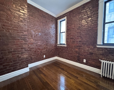 416 East 13th Street - Photo Thumbnail 6