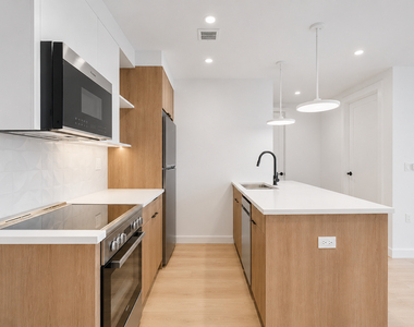 1615 cedar - Photo Thumbnail 1