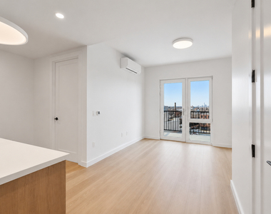 1615 cedar - Photo Thumbnail 6