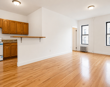 328 East 14th - Photo Thumbnail 3