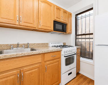 328 East 14th - Photo Thumbnail 1