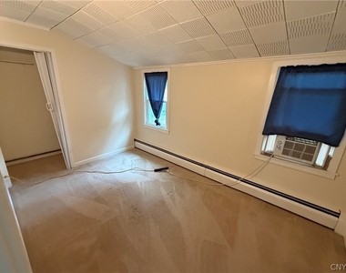104 Orchard Avenue - Photo Thumbnail 6