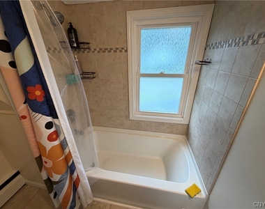 104 Orchard Avenue - Photo Thumbnail 10