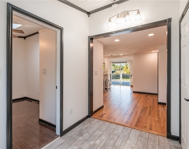 8403 Gaskin Road - Photo Thumbnail 4