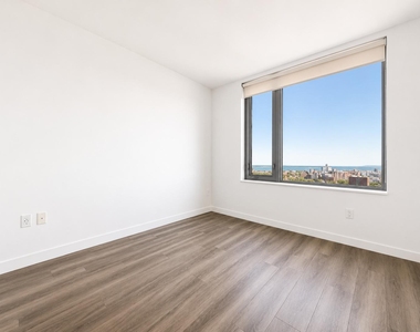 1524 Sheepshead Bay Road - Photo Thumbnail 3