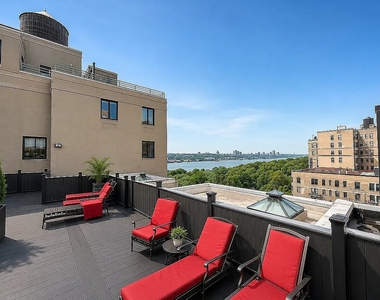 West 96th Street - Photo Thumbnail 8