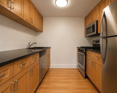 West 96th Street - Photo Thumbnail 4